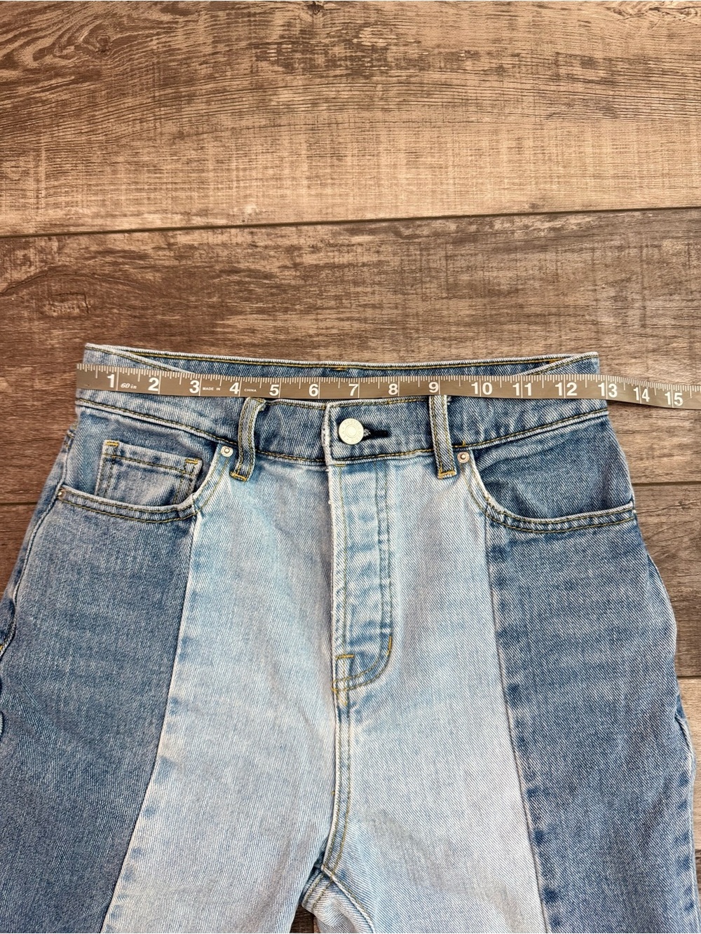 PacSun Panelled Two-Tone Light and Medium Blue High-Rise Jeans - Picture 5 of 9